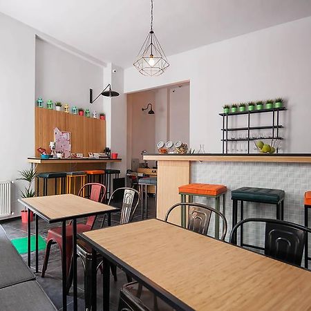 Melek Hotels Pera Истанбул Екстериор снимка