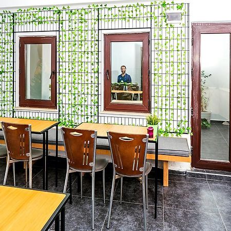 Melek Hotels Pera Истанбул Екстериор снимка