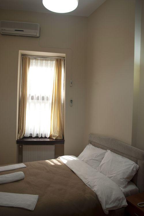 Melek Hotels Pera Истанбул Стая снимка